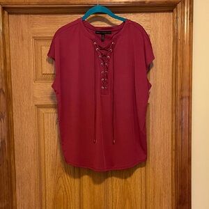 Women’s White House Black Market Sleeveless Shirt, Fuchsia, Medium